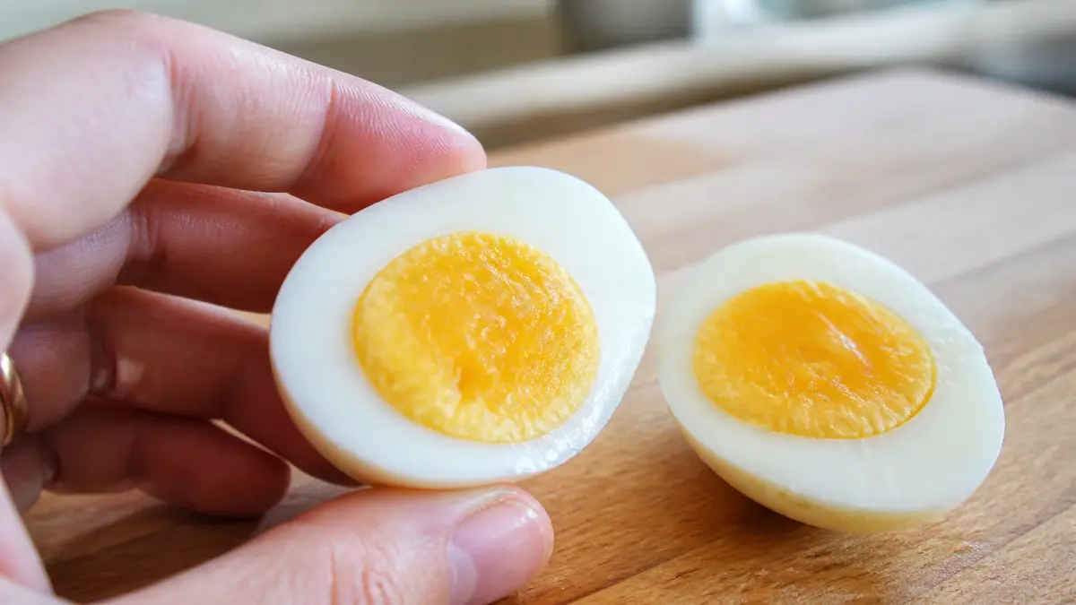 Œufs durs : le temps de cuisson idéal pour un jaune parfait