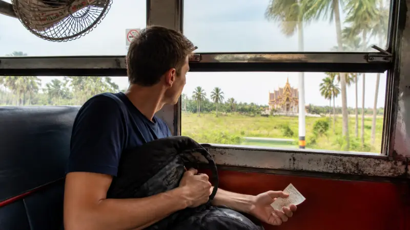 Thaïlande en bus : 5 astuces pour voyager moins cher et plus loin